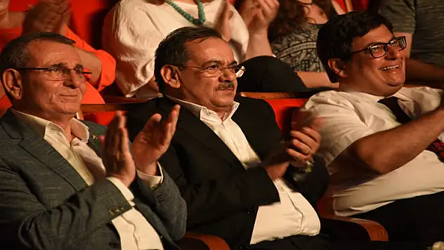 Antakya Medeniyetler Korosundan 14 farklı dilde konser 