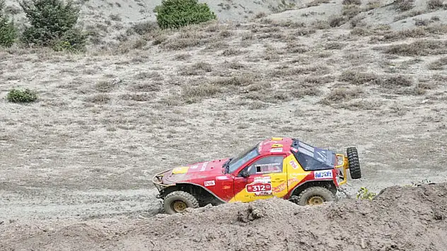 Karadeniz Offroad Kupası 3. Ayak Vezirköprü Yarışları başladı