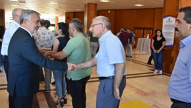  OMÜ ailesi bayramlaştı 