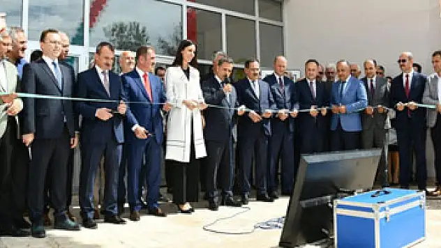 Samsun'daki okulun açılışına Cumhurbaşkanı canlı bağlandı