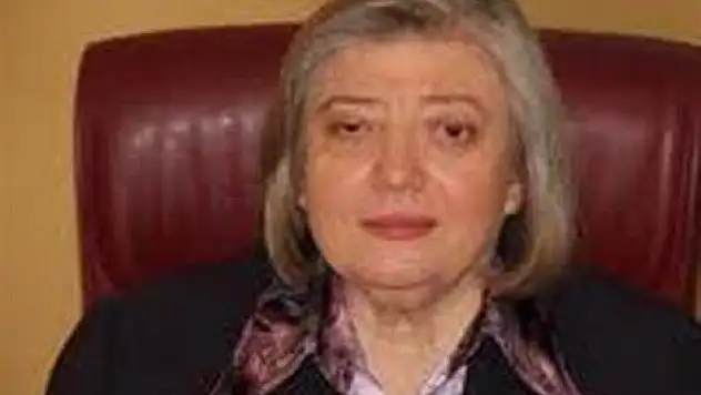 Bakır mazbatasını aldı