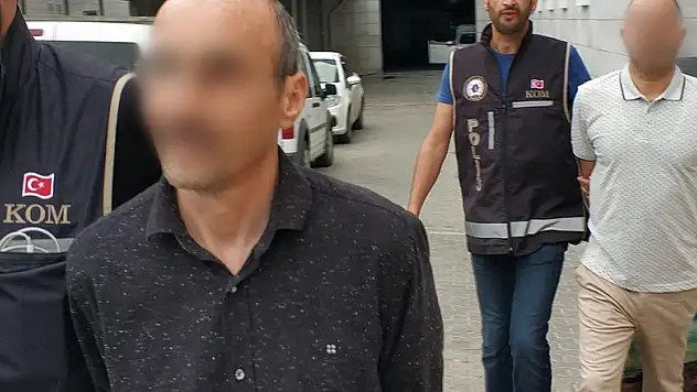 FETÖ'nün yurt dışından gelen paralarını örgüt üyelerinin ailelerine ulaştıran 2 kişi tutuklandı