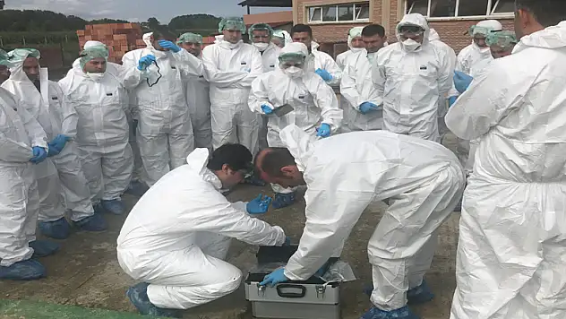  Veteriner hekimlere şarbon hastalığı salgın yönetimi ve saha tatbikatı