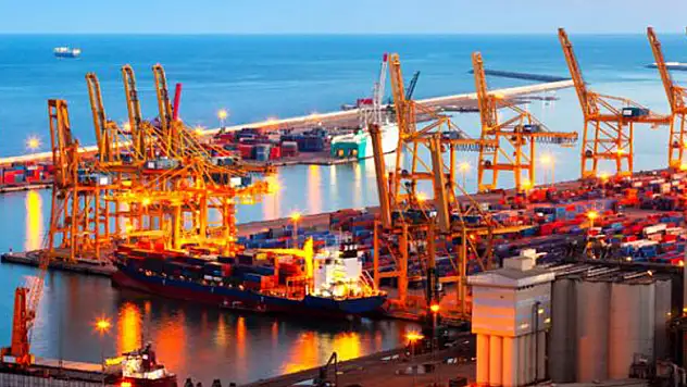 Eylül'de ihracat 15,2 milyar dolar oldu