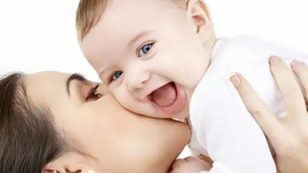 Anne sütü IQ'yu yükseltiyor