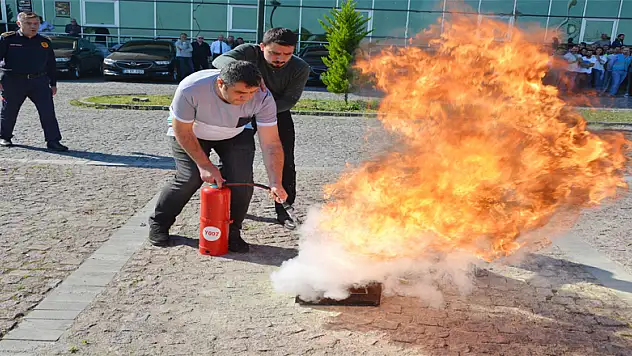 YEDAŞ'ta gerçeğini aratmayan yangın tatbikatı