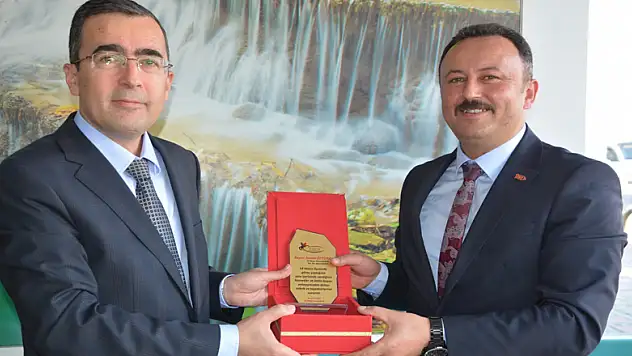 Özel kalem müdürü Büyükşehir Belediyesine atandı