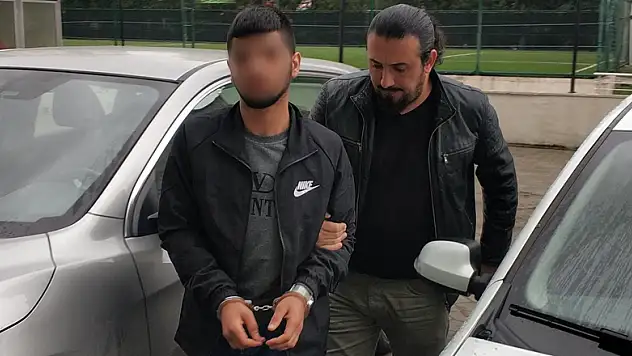 Tüfekle 2 kişiyi yaralayan zanlı yakalandı