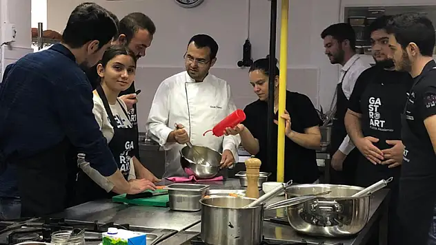 OMÜ'de usta öğreticiler ders ve iş başında