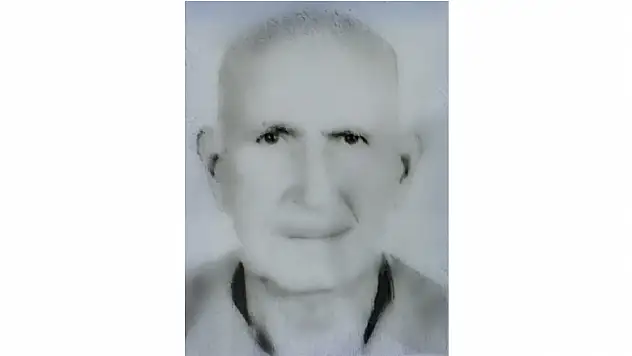 Evine balkondan iple sarkarak girmek isterken düşen yaşlı adam hayatını kaybetti