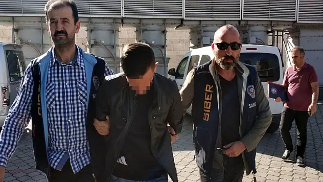 Sosyal paylaşım sitesindeki iğrenç tuzağa siber polisi engel oldu