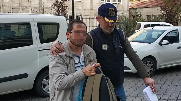 FETÖ'den aranan şahıs uygulamada yakalandı