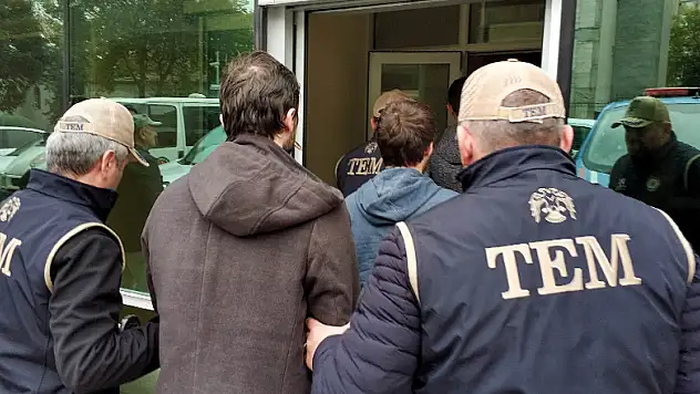 Samsun'da FETÖ'den 3 kişiye adli kontrol