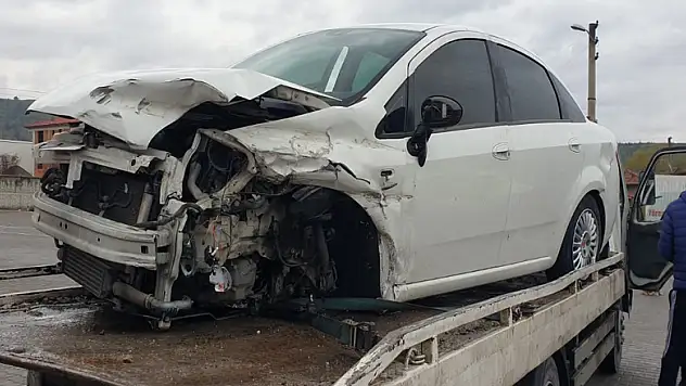 Tosya'da trafik kazası: 5 yaralı