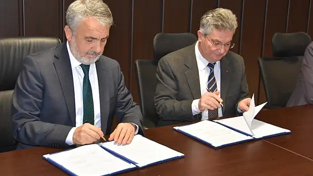 Milli mail 'OMail'de ilk imzalar atıldı