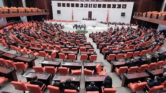 Vekiller mazot parası istemiş!