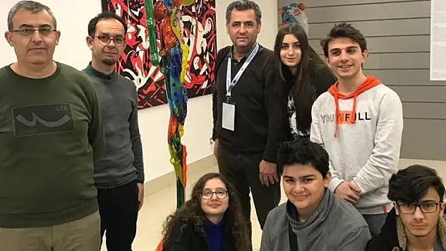 Polonya'da Atatürk Anadolu Lisesi rüzgarı