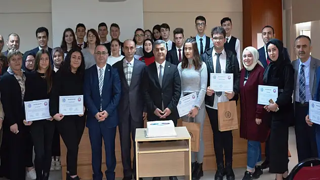 Girişimci adayları sertifikalarını aldı