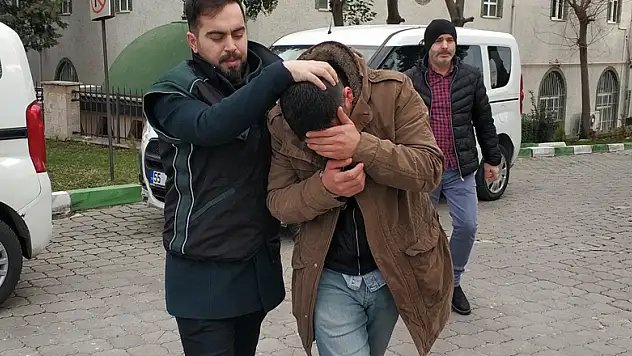 İstanbul'dan Samsun'a uyuşturucu getiren 2 zanlıya gözaltı