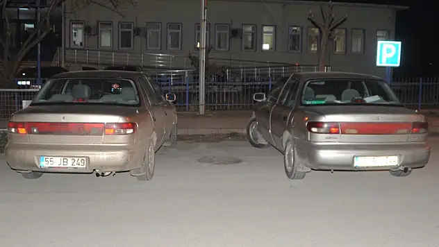 Arabalar karıştı: İlginç olay polisleri bile şaşkına çevirdi