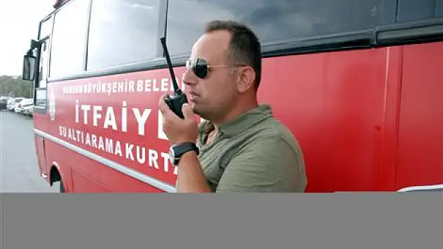 Ekipler boğulmalara karşı önlem alıyor