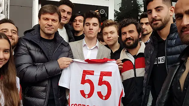 Forza Samsun ve ÜSD'den şampiyonluk kutlaması gibi açılış