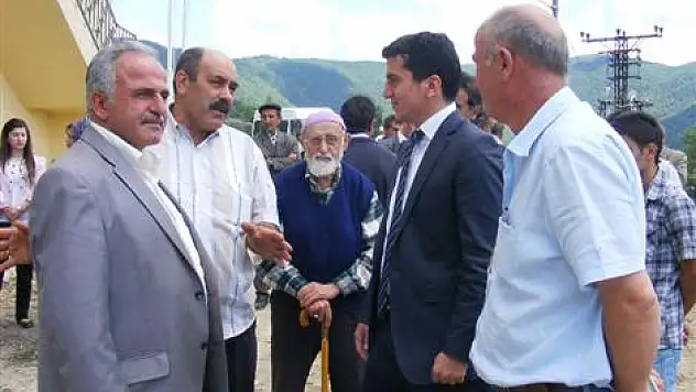 Kaymakam Akıl, Köyleri gezdi