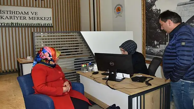 Büyükşehir İstihdam ve Kariyer Merkezi 253 vatandaşı iş sahibi yaptı