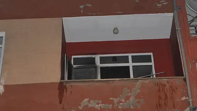 Çocukların çakmakla oyunu yangın çıkarttı