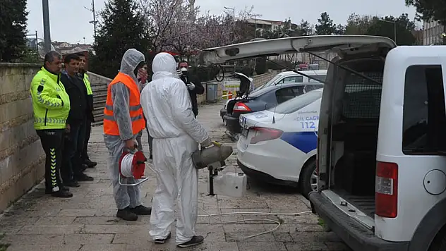 Emniyet binası ve araçlar dezenfekte edildi