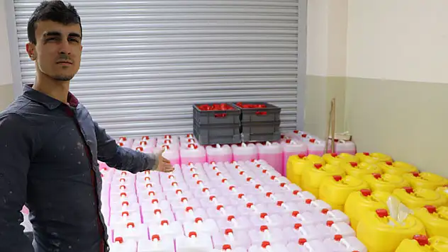 Samsun'da lise 210 ton dezenfektan üretti