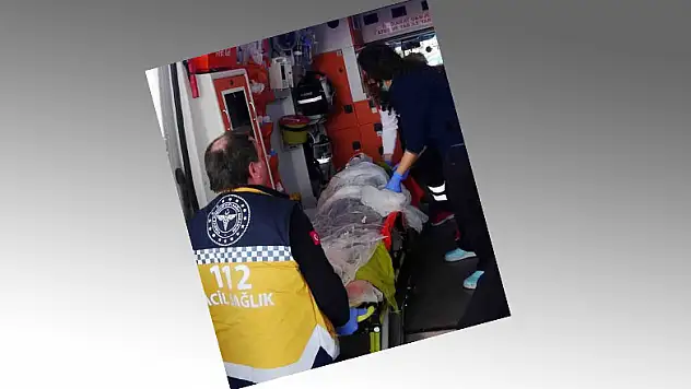 Komşuların yangında ölümden kurtardığı kadın hayatını kaybetti