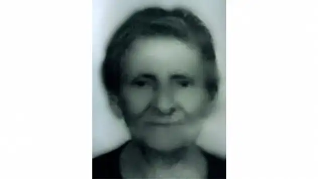 Evde düşen yaşlı kadın hayatını kaybetti