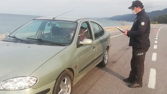 Samsun-Sinop il sınırında denetimler sürüyor