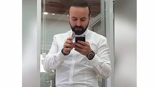 İş adamı Çelik'ten Ferrari açıklaması: 'O kişi ben değilim, benzerlikten dolayı mağdur oldum'