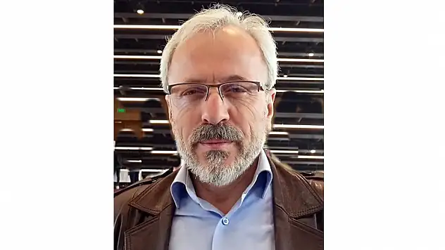 Yazarlardan Erbaş'a destek