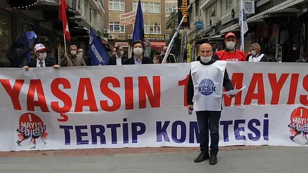 Samsun'da sosyal mesafeli 1 Mayıs eylemi 
