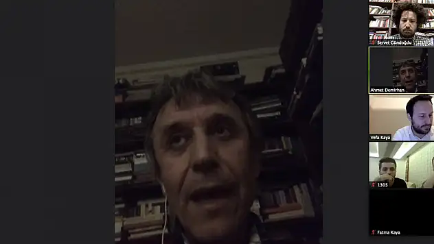 Demirhan: 'Edebiyat eleştirisinde baba söylemi toplumun bir kesimini dövmek için araçsallaştırıldı'