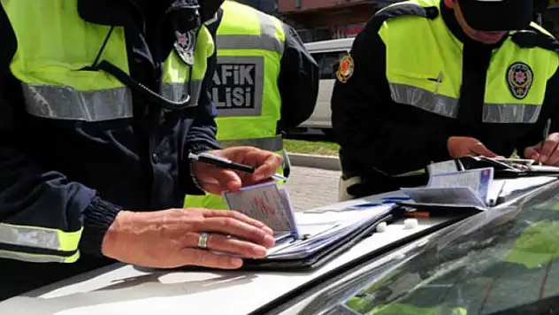 9 bin 818 araca ceza yazıldı 