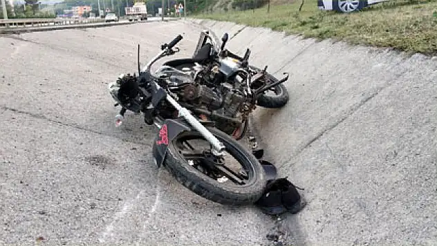 Asker konvoyunda motosikletiyle kaza yapan genç hayatını kaybetti