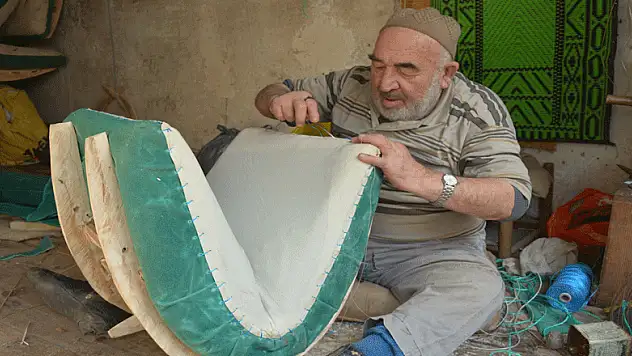 74 yıllık semerci ustası kalbine yenik düştü