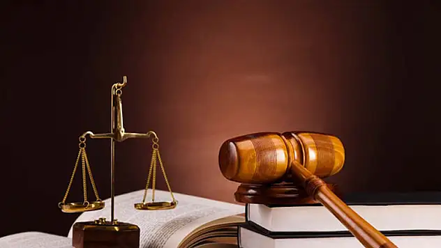 Çoklu Baro teklifi Adalet Komisyonu'nda geçti