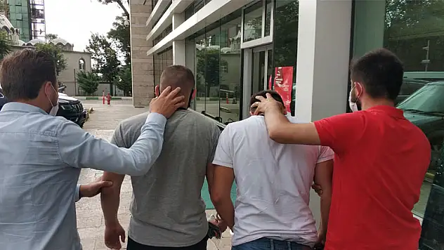 Uyuşturucu ticaretinden 2 kişiye adli kontrol