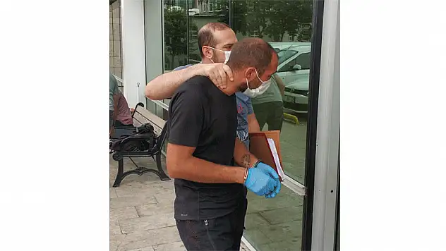 Uyuşturucu ticaretinden gözaltına alındı