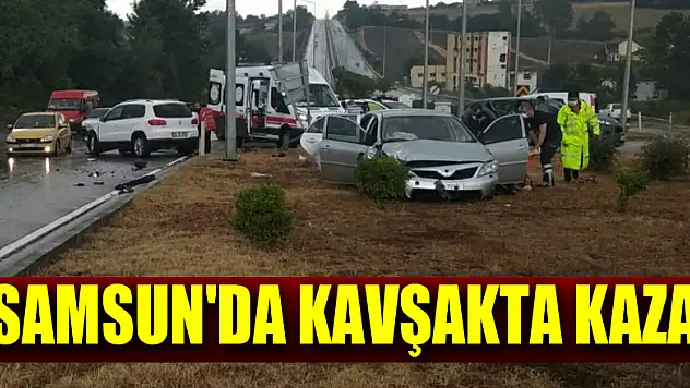 Samsun'da kavşakta kaza: 10 yaralı