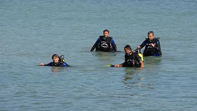 Denizde kaybolan genç için ekipler seferber oldu