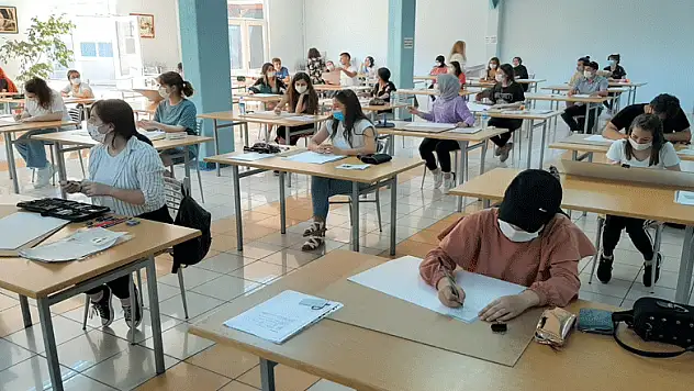 OMÜ Güzel Sanatlar Fakültesi'nde özel yetenek sınavları başladı