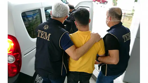 Samsun''da DEAŞ operasyonu: 4 yabancı uyrukluya gözaltı