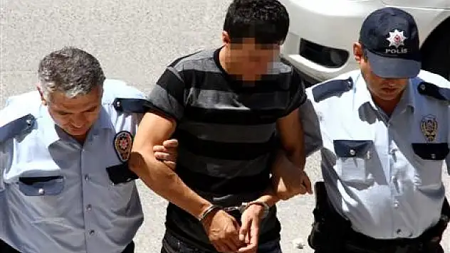 Otomobil'de taciz iddiasına gözaltı