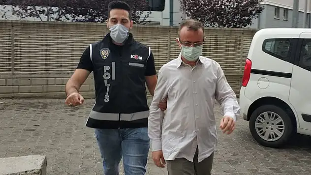 FETÖ'den 7.5 yıl cezası bulunan eski öğretmen saklandığı evde yakalandı   